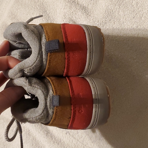 *SOLD*Toddler OshKosh Boots - Picture 3 of 5